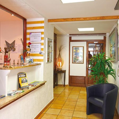 Hôtel La Croix de Malte La Ciotat Exterior foto
